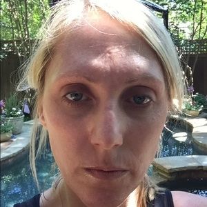 Meet your Posher, Liz